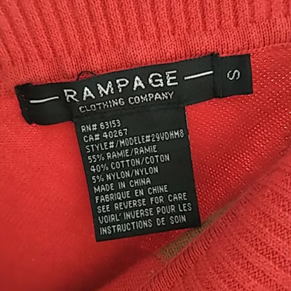 Rampage Red Argyle V-Neck Sweater - Picture 2 of 7